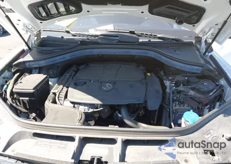 2015 Mercedes-Benz Ml 350 z USA, uszkodzony, nr VIN 4JGDA5JB2FA529220